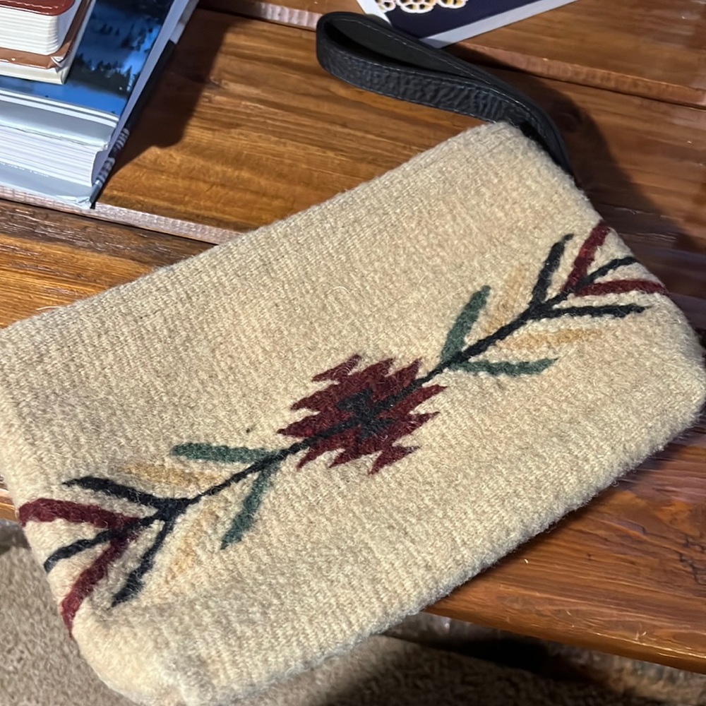 Wristlet Manos Zapotecas Single Star Arrow